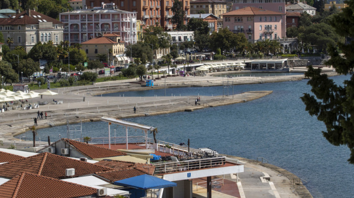 Hrvatski sabor usvaja zakon o otvaranju plaža: Javne plaže bez ograda, besplatne za sve građane