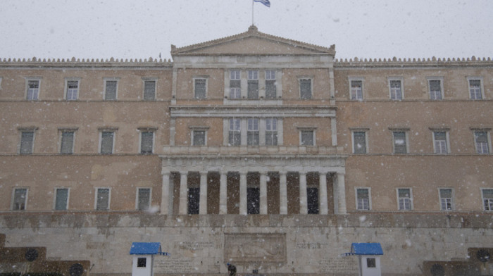 Grčka vlada preživela glasanje o poverenju, 156 poslanika podržalo Micotakisa
