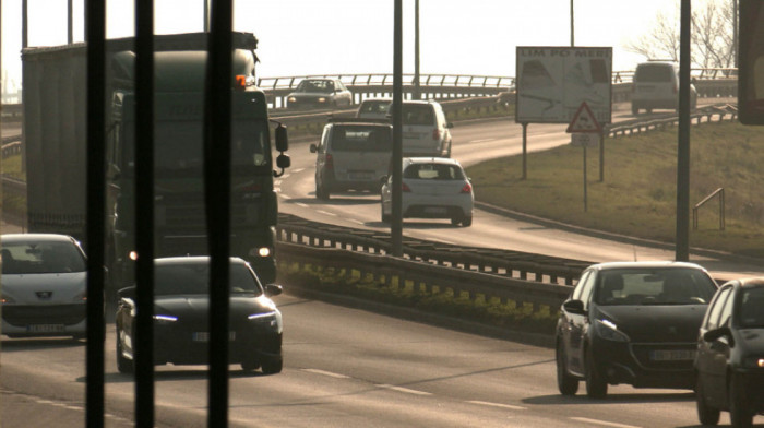 Putevi Srbije: Gužva na auto-putu u smeru ka Nišu zbog saobraćajne nezgode