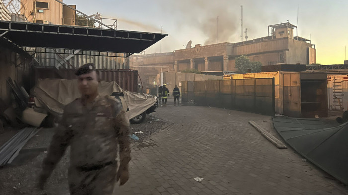 Osuđeno 18 policajaca u Iraku jer nisu sprečili napad na švedsku ambasadu
