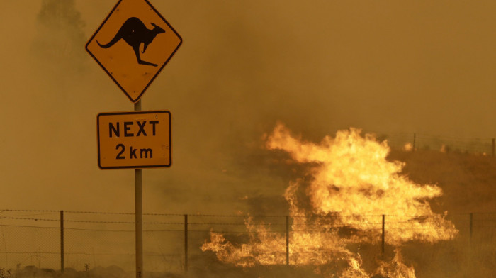 Visoke temperature izazvale požare u Australiji: Oko 6.000 stanovnika okruga Čitering pozvano na evakuaciju