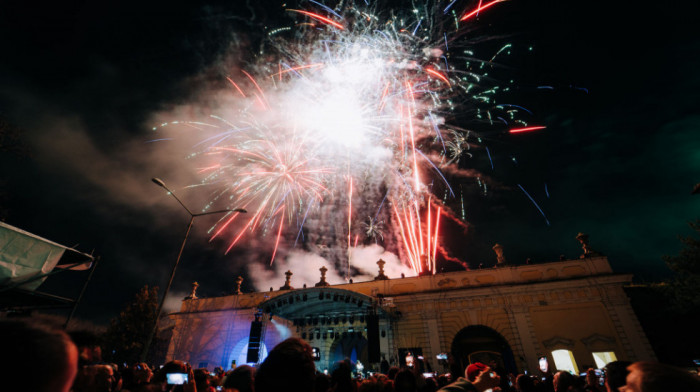Širom Srbije organizovan doček Nove godine po julijanskom kalendaru: Koncerti, vatromet i dobro raspoloženje