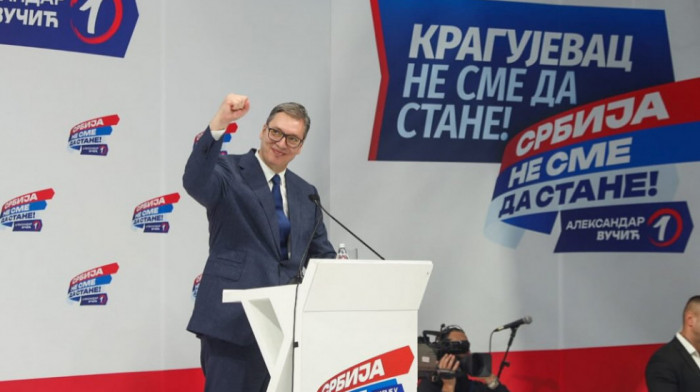 Vučić na završnom predizbornom skupu naprednjaka u Kragujevcu: "Vlast se osvaja samo narodnom voljom"