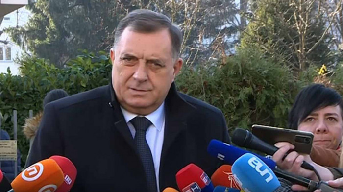 Dodik: Podržavaju rezoluciju o Srebrenici iz spekulativnih razloga