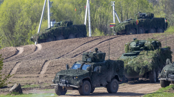 Predsednici Poljske i Litvanije nadgledali zajedničke vojne vežbe: ''Potencijalni agresor mora da vidi našu spremnost''