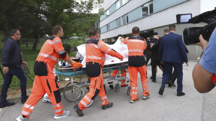 Robert Fico ranjen u pucnjavi: Slovački premijer u životnoj opasnosti, helikopterom prebačen u bolnicu