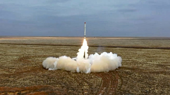 Rusija počela prvu fazu vežbe za primenu nuklearnog oružja: Obuka se vrđi na raketnom sistemu "iskander" i "kinžalima"