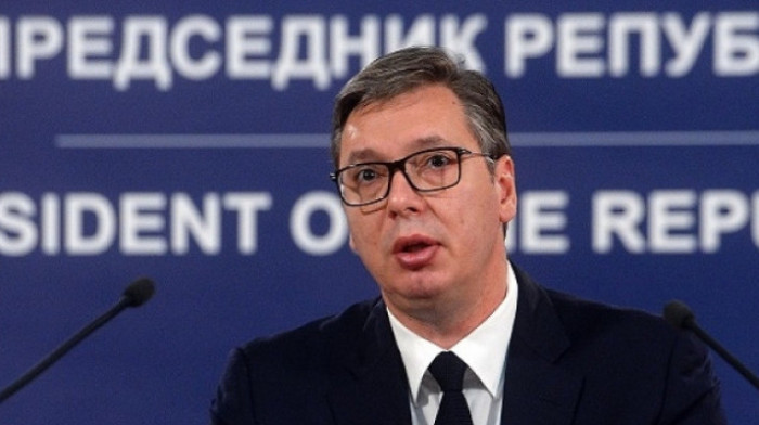 Vučić: Velika sila traži povlačenje KFOR-a i UNMIK-a sa Kosova