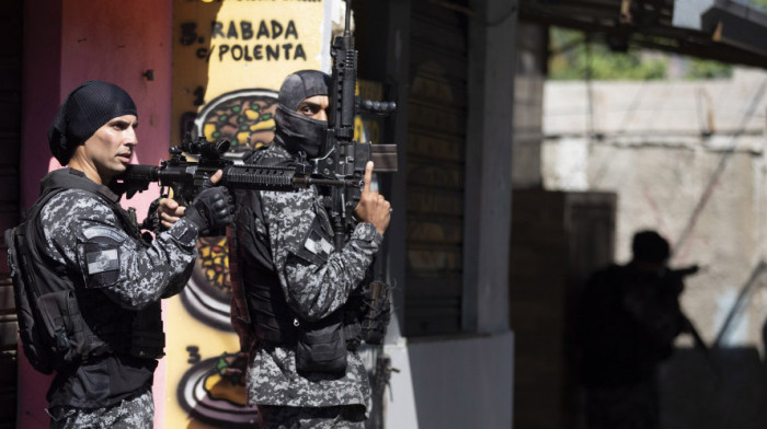 U raciji brazilske policije u Rio de Žaneiru poginulo najmanje 18 ljudi