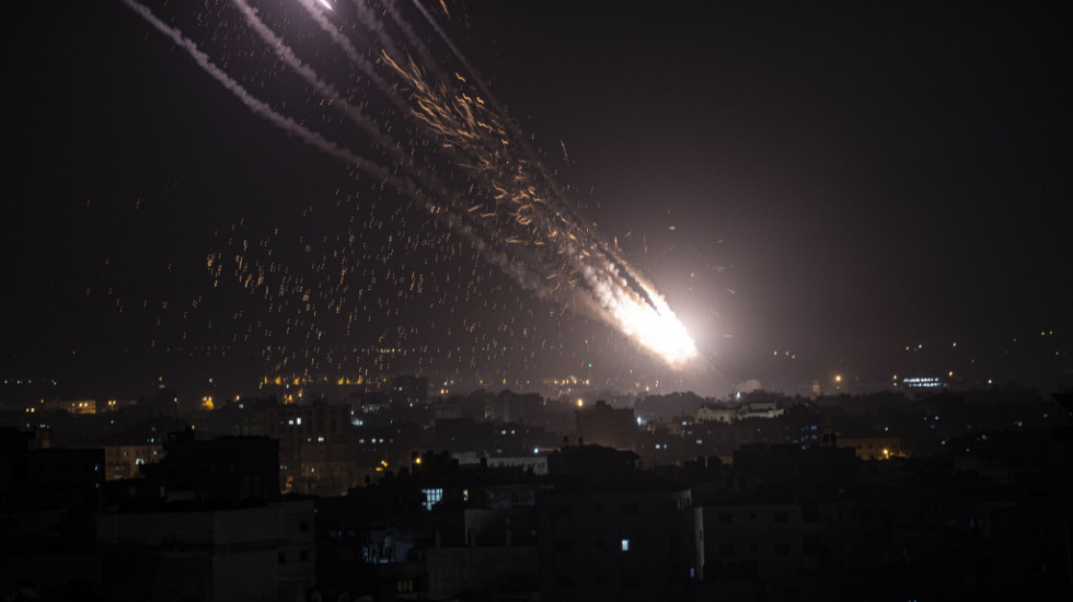 Izrael iz vazduha napao palestinske grupe u Pojasu Gaze