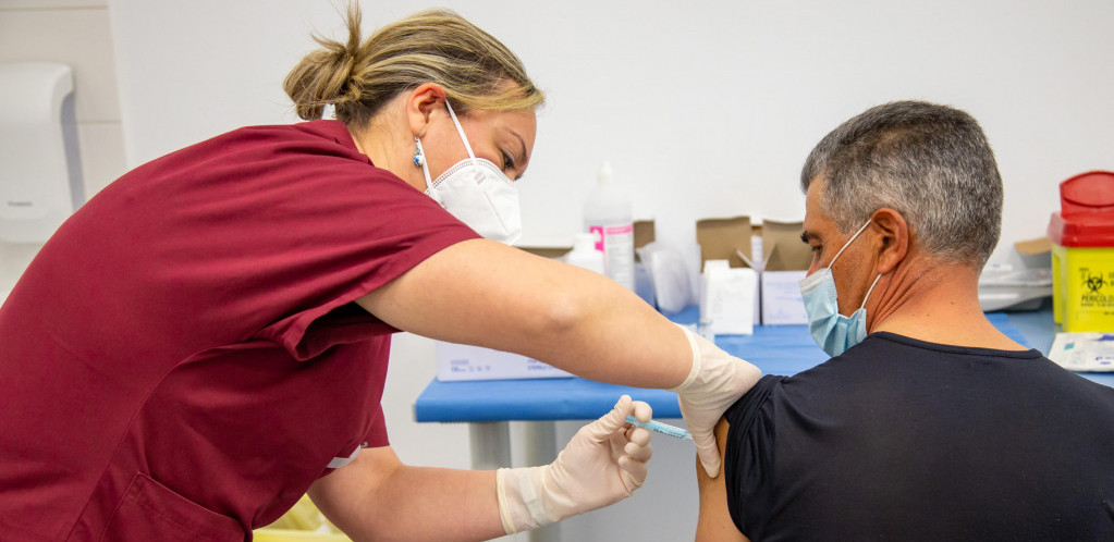 SZO o vakcinama koje izazivaju upalu srca: Koristi nadmašuju veoma male rizike