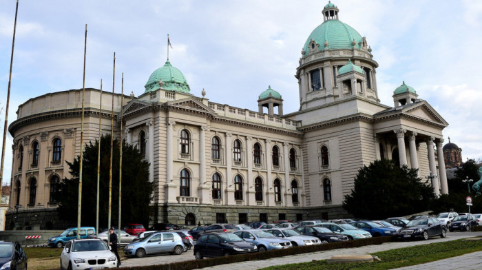 Počela sednica Skupštine Srbije, na dnevnom redu 28 tačaka