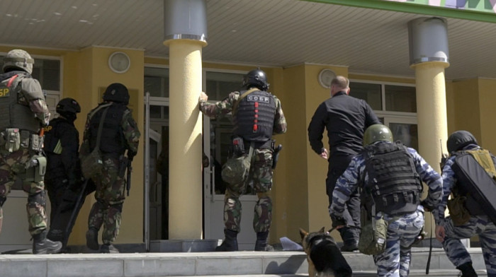 Na "Telegramu" najavio akciju i proglasio se "bogom", objavljen snimak hapšenja napadača iz Kazanja