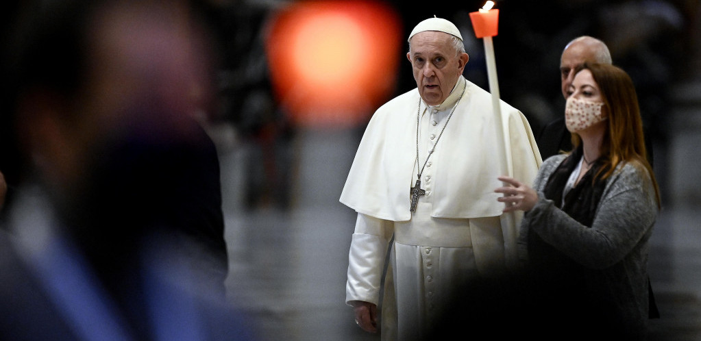 Papa Franja zahvalio novinarima za otkrivanje skandala o polnim zlostavljanjima
