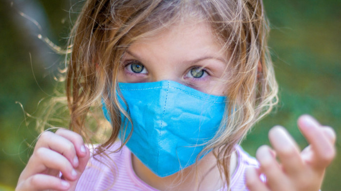 Kada ćemo prestati da nosimo maske? Svetska zdravstvena organizacija otkriva od čega to zavisi