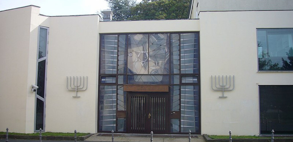 Tenzije sukoba Izraela i Hamasa prenele se u Evropu, napadnute sinagoge