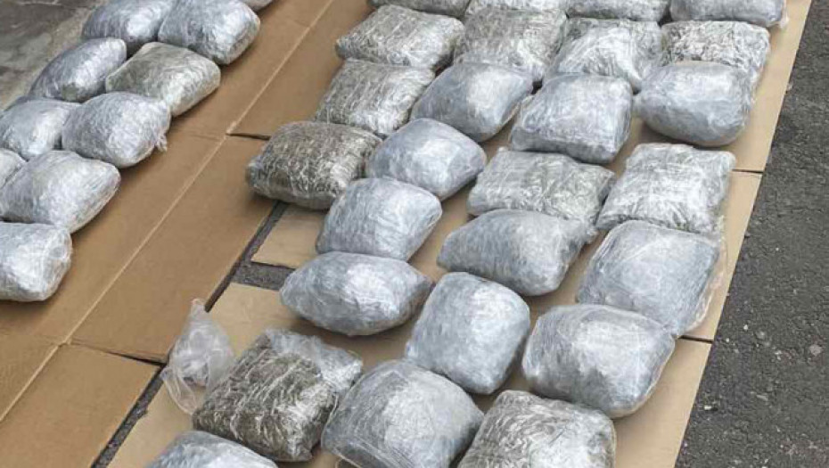 Rekordna zaplena u Senegalu: Više od dve tone kokaina pronađeno na brodu
