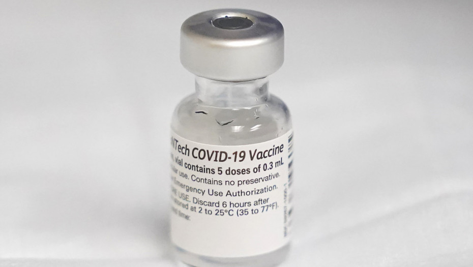 Još jedna država odobrila Fajzerovu vakcinu za upotrebu kod dece od 12 do 15 godina