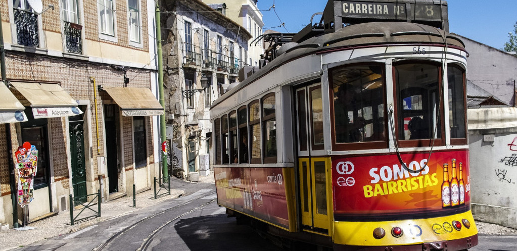 Portugalija počinje da pušta turiste iz određenih zemalja