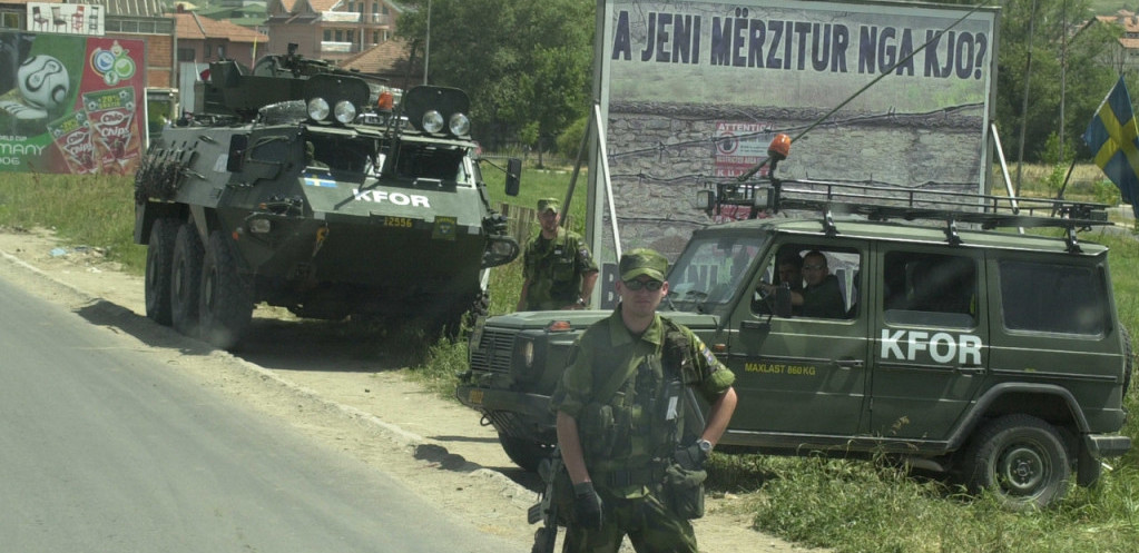 Pojačano kretanje vojske na Kosovu - deo NATO vežbe u okolini Đakovice