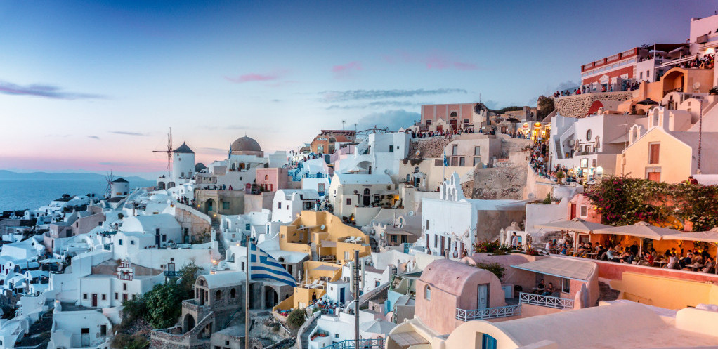 Lakše mere za ulazak u omiljenu letnju destinaciju: Grčka ukida PLF formular