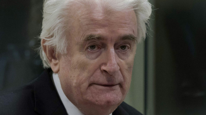 Odbijen prigovor na odluku da Karadžić služi ostatak kazne u Ujedinjenom Kraljevstvu, advokat tvrdi da je osuđen na samicu ili smrt