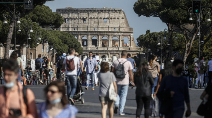 U Italiji zabeležen najmanji broj umrlih od prošlog avgusta