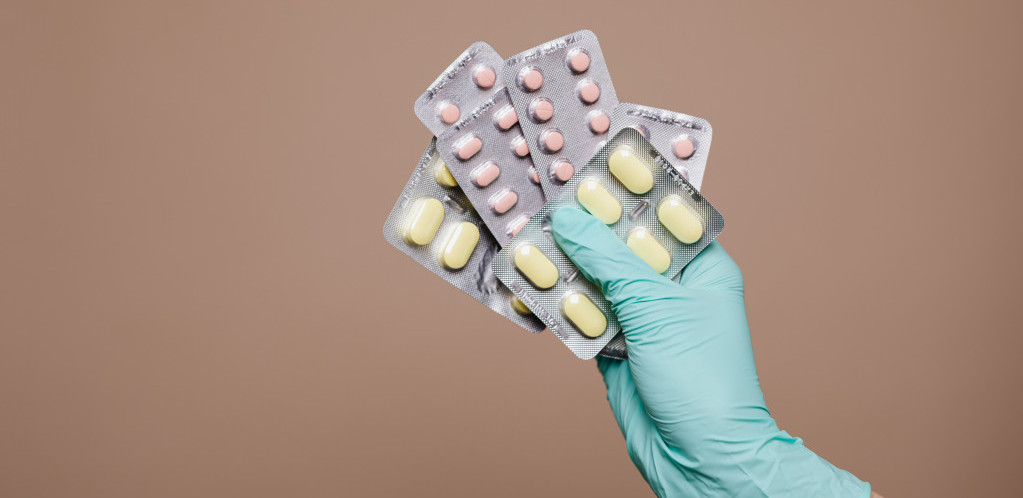 Pogrešna terapija i prekomerna upotreba antibiotika: Zašto lekovi sve češće ne pomažu?