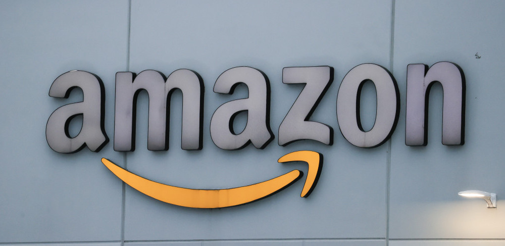 "Amazon" želi franšize Džejms Bonda, Hobita i Pink Pantera?