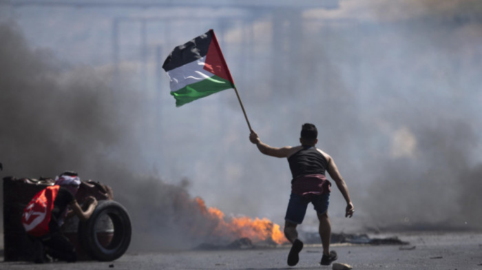 Izraelski ministar Ben-Gvir naredio uklanjanje palestinskih zastava