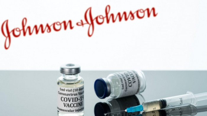 SAD produžile rok upotrebe za milione doza vakcine Džonson i Džonson