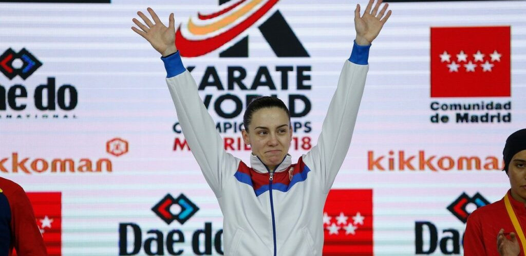 Srpkinja najbolja u Evropi: Karatiskinja se okitila zlatnom medaljom