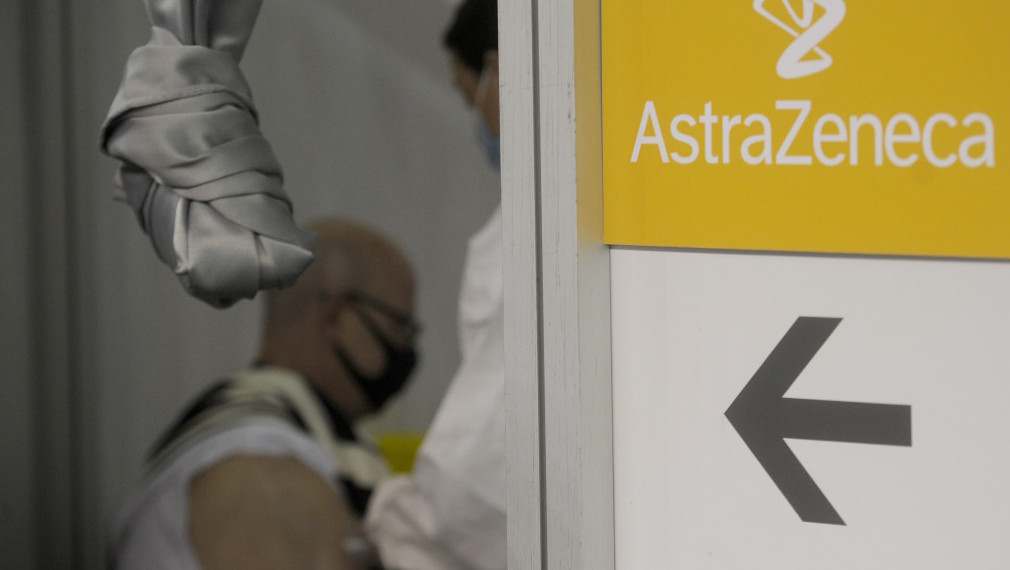 AstraZeneka traži od FDA da joj se u SAD odobri tretman obolelih od koronavirusa kombinovanim antitelima