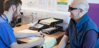 Revolucionarno otkriće: Nova terapija delimično vratila vid slepom čoveku