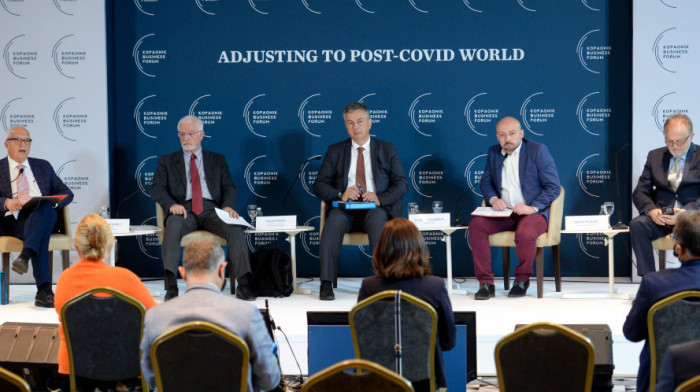 "Srpski Davos" danas zvanično počinje, u fokusu tema "Svet posle kovida 19"