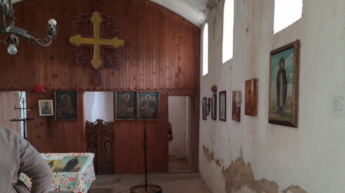 Opljačkana i oskrnavljena crkva Svete Petke na KiM