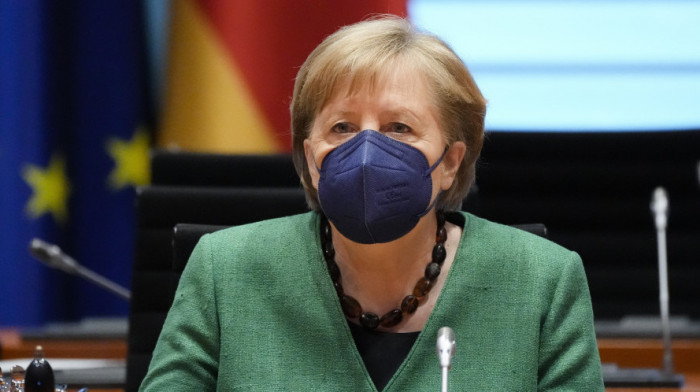 Merkel primila dve različite vakcine, posle AstraZeneke dobila Modernu