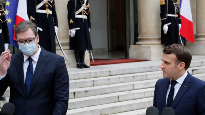 Makron čestitao Vučiću: Srbija na evropskom putu može da računa na podršku Francuske