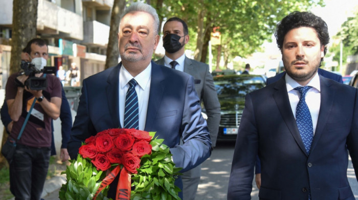 Nastavlja se kriza u Crnoj Gori: Samo Abazović došao na sastanak kod Krivokapića, premijer nije pozvan na razgovore u Skupštini