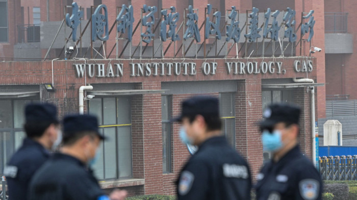 Kovid u fokusu tenzija Kine i SAD: FBI o "curenju virusa iz laboratorije", Peking odbija "političke manipulacije"