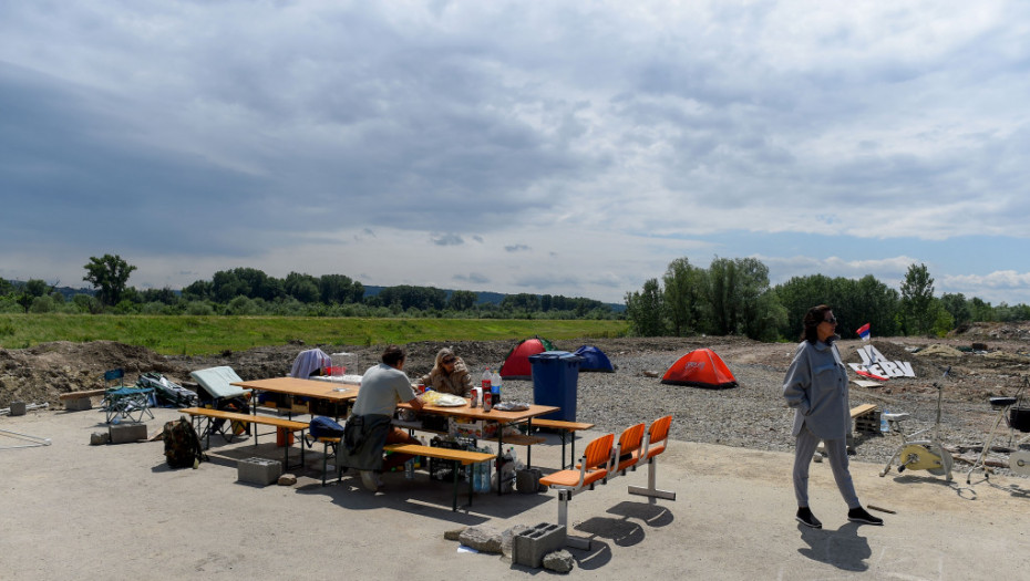 Naložen prekid dovoženja građevinskog otpada kod Reve