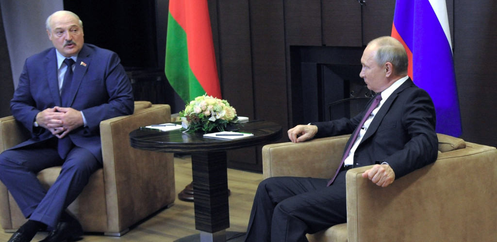 Putin uoči susreta s beloruskim predsednikom podsetio na Moralesa, Lukašenko poneo dokumenta