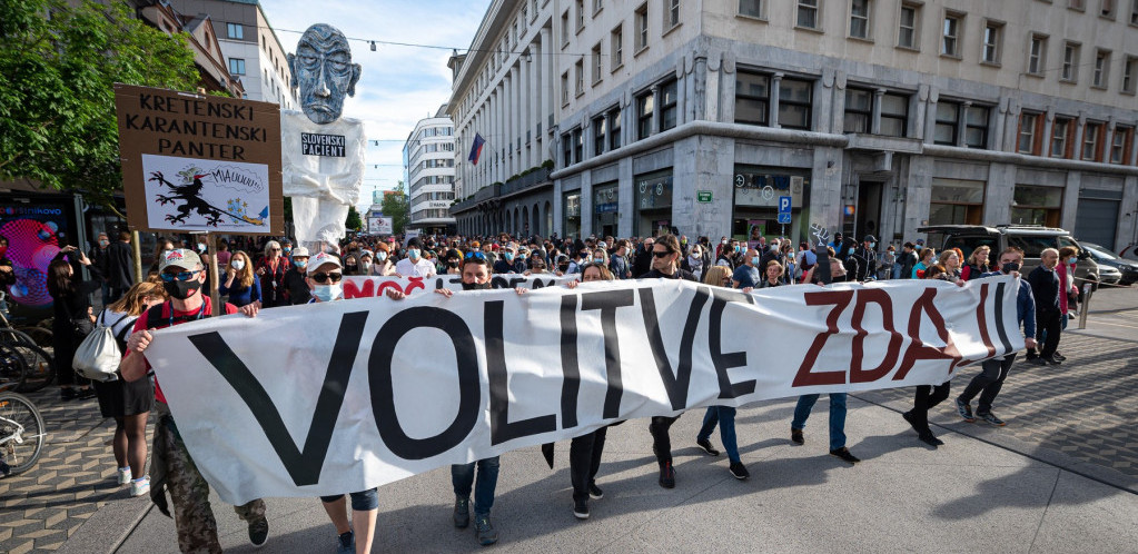 Veliki protest u Ljubljani, demonstranti zahtevaju vanredne izbore