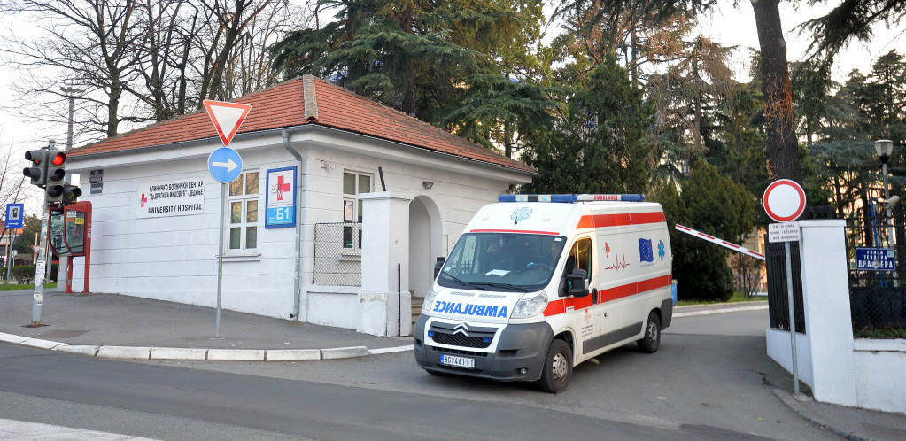 U saobraćajnim nezgodama u Beogradu četiri osobe lakše povređene, Hitna pomoć noćas intervenisala 120 puta