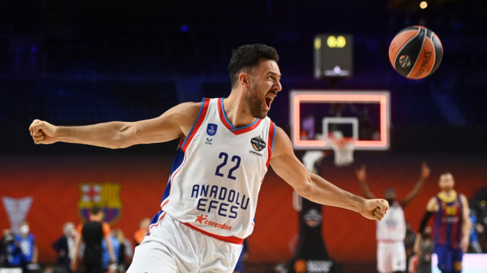 Vasilije Micić vodio Anadolu Efes do Kupa Turske