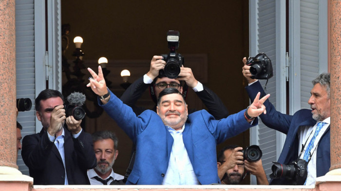 Na prodaju dres u kojem je Maradona postigao gol "Božijom rukom": Procenjena vrednost 4.000.000 evra