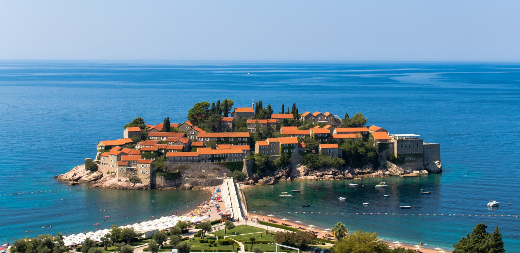 Paštrovka gora i Sveti Stefan sa Miločerskim parkom na listi najugroženijih