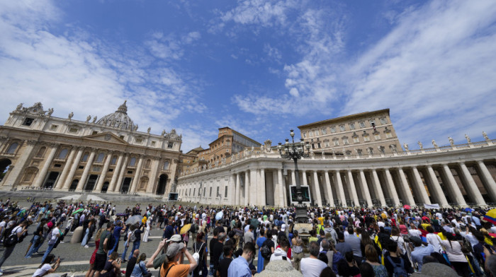 Suđenje u Vatikanu: Bliski saradnik pape Franje osumnjičen za proneveru 412 miliona dolara