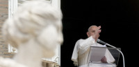 Papa Franja: Književnost i umetnost ne smeju koristiti robovski rad