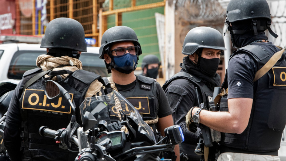 Vojska čuva red na ulicama posle obračuna meksičkih kartela, ubijeno 11 osoba